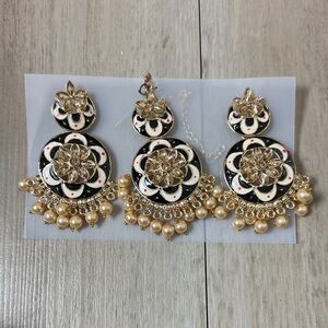 Black & Gold Enamel Chandbali Earrings with Pearl Drops – Festive Indian Jewelry